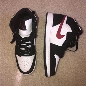 Nike Air Jordan 1 6Y/Women’s 7.5